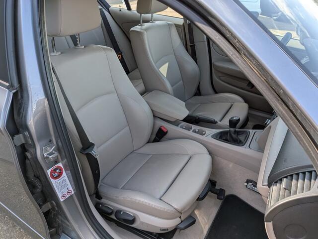 BMW 1-Serie 116i EffDyn. Ed. Business Line Ultimate Edition Leer, Trekhaak