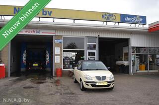 LANCIA YPSILON 1.4-16V Argento B-Colore