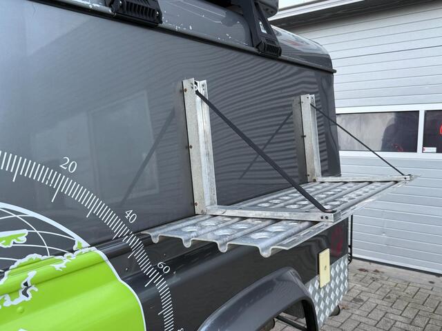 Land Rover Defender 2.4 Td4 110 E Airco Leder Mini-Camper