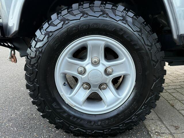 Land Rover Defender 2.4 Td4 110 E Airco Leder Mini-Camper