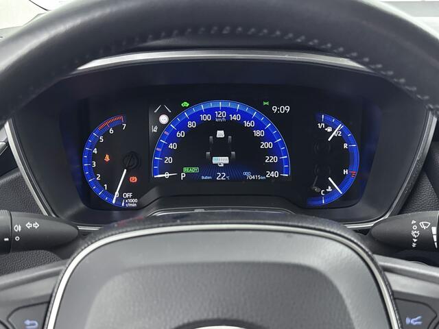 Toyota Corolla Sedan 1.8 Hybrid Active | NL-Auto | Apple Carplay/Android Auto | Parkeercamera | t/m 15-06 FA