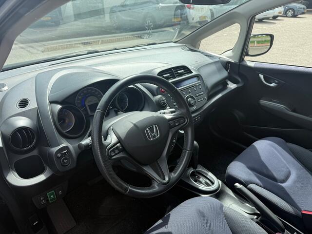 Honda Jazz 1.4 Hybrid Elegance / AUTOMAAT / AIRCO / APK / NAP / PANO / BOEKJES / ZEER NETTE AUTO