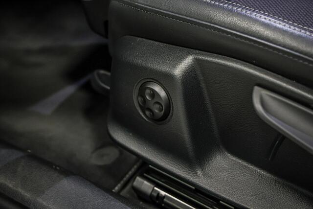 Audi A4 Avant 35 TFSI S-Line|Pano|trekhaak|Virtual|ACC|Black