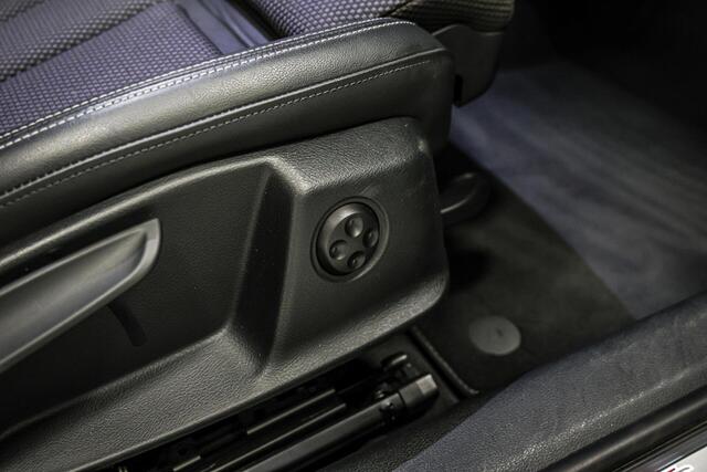 Audi A4 Avant 35 TFSI S-Line|Pano|trekhaak|Virtual|ACC|Black