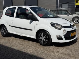 RENAULT TWINGO 1.2 16V Cruise APK:FEB 2027