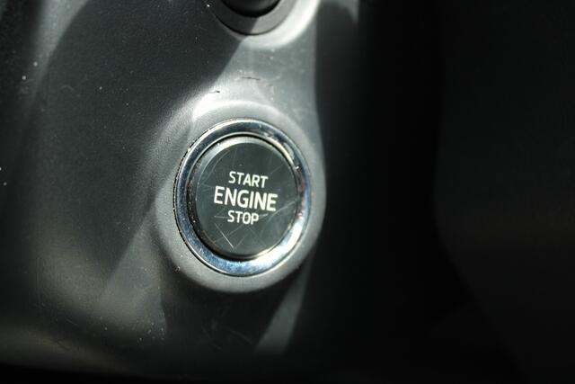 Skoda Kamiq 1.0 TSI Business Virtual-Cockpit Camera Led Trekhaak-Zwenkbaar