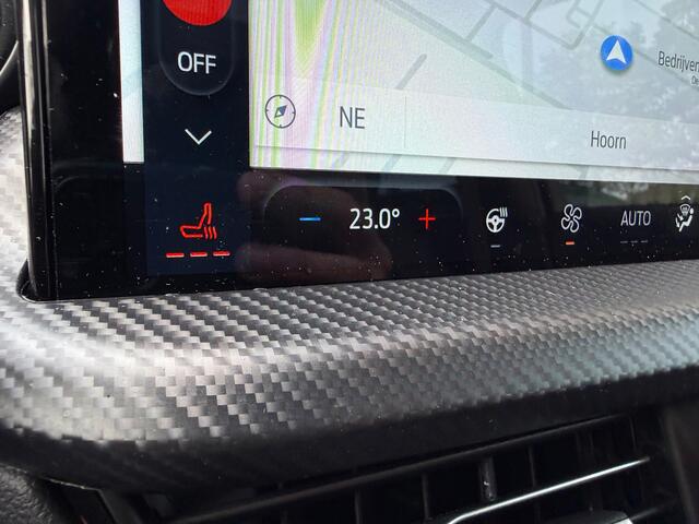 Ford Kuga 2.5 HEV ST Line X - Automaat - Panodak - Navi - Climate - Winterpack