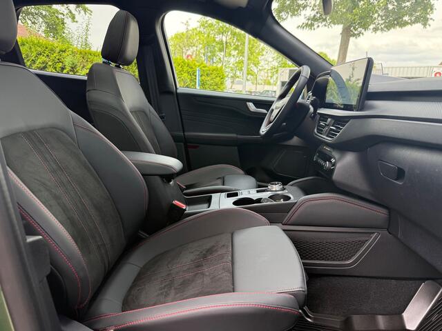 Ford Kuga 2.5 HEV ST Line X - Automaat - Panodak - Navi - Climate - Winterpack