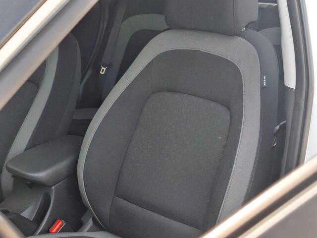Hyundai Kona 1.0T Comfort | Apple Carplay/Android Auto | Achteruitrijcamera | Climate control | Cruise control | Lichtmetalen velgen |