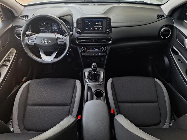 Hyundai Kona 1.0T Comfort | Apple Carplay/Android Auto | Achteruitrijcamera | Climate control | Cruise control | Lichtmetalen velgen |