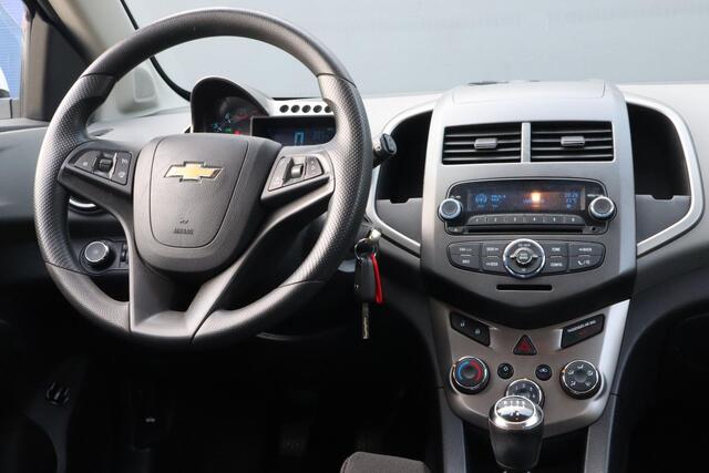 Chevrolet Aveo 1.2 LT | Cruise control | Airco | Lichtmetalen velgen | Nette auto