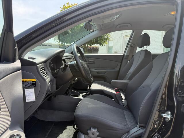 KIA RIO 1.4 X / Bj: 2009 / Airco /