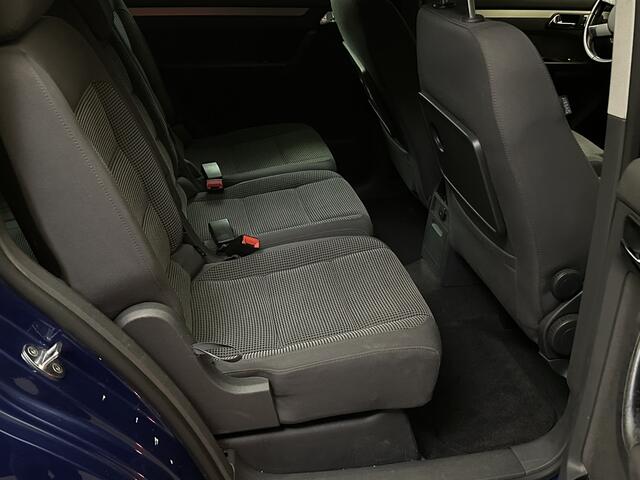 Volkswagen Touran 2.0-16V FSI Trendline 7 Persoons