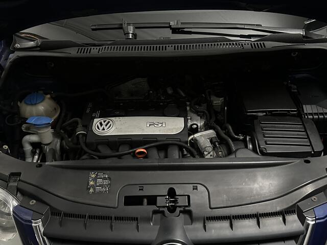 Volkswagen Touran 2.0-16V FSI Trendline 7 Persoons