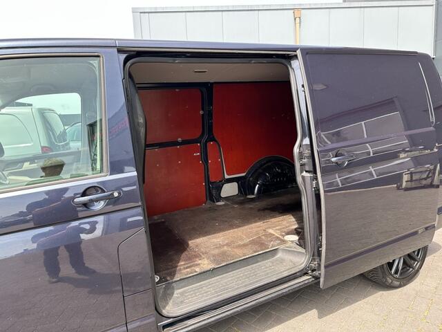Volkswagen Transporter 2.0 TDi L2H1 Aut. Navi Trekhaak 2 schuifdeuren