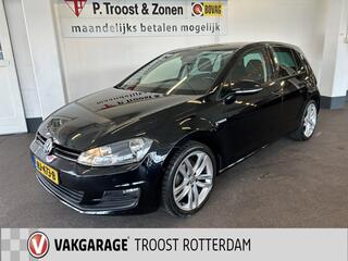 Volkswagen Golf VII