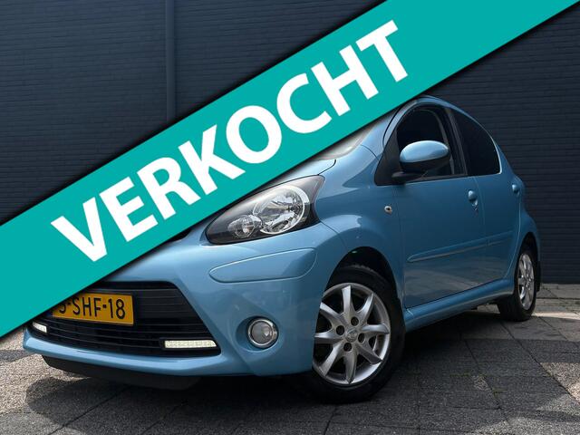 Toyota Aygo 1.0 VVT-i Dynamic Blue | Airco | LED | LMV