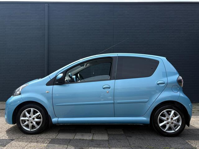 Toyota Aygo 1.0 VVT-i Dynamic Blue | Airco | LED | LMV