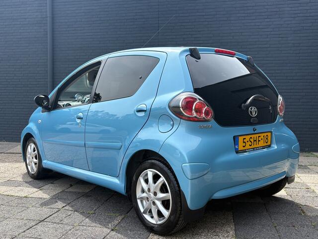 Toyota Aygo 1.0 VVT-i Dynamic Blue | Airco | LED | LMV