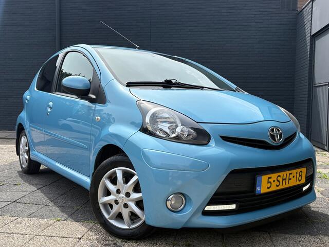 Toyota Aygo 1.0 VVT-i Dynamic Blue | Airco | LED | LMV