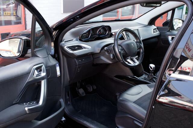 Peugeot 2008 1.2 PureTech Allure