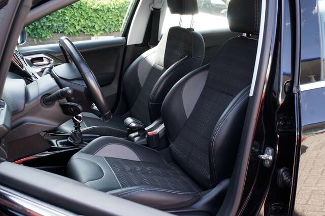 Peugeot 2008 1.2 PureTech Allure