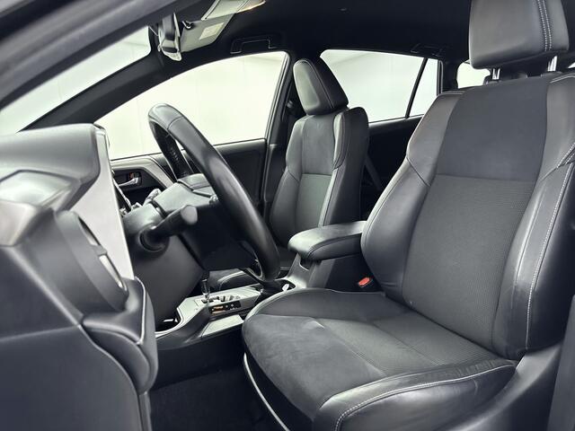 Toyota RAV4 2.5 Hybrid Style | NL-Auto | Navigatie | Trekhaak | Stoelverwarming | Elek. Kofferklep | 13-06 mp