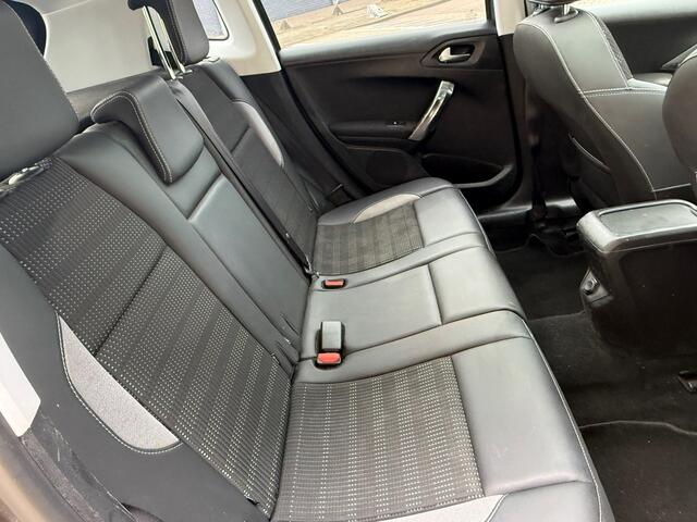 Peugeot 2008 1.2 PureTech Allure Volle AUTOMAAT Volledig onderhouden GLAS DAK