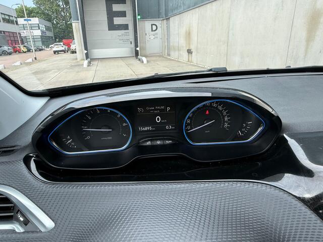 Peugeot 2008 1.2 PureTech Allure Volle AUTOMAAT Volledig onderhouden GLAS DAK