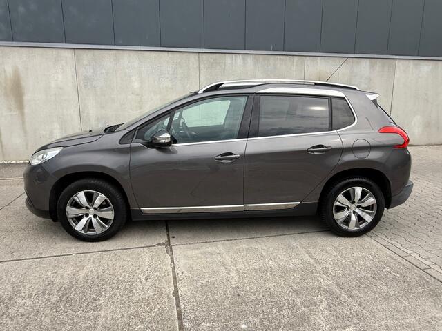 Peugeot 2008 1.2 PureTech Allure Volle AUTOMAAT Volledig onderhouden GLAS DAK