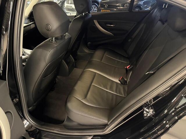 BMW 3-Serie 335i 306PK Automaat|Navigatie