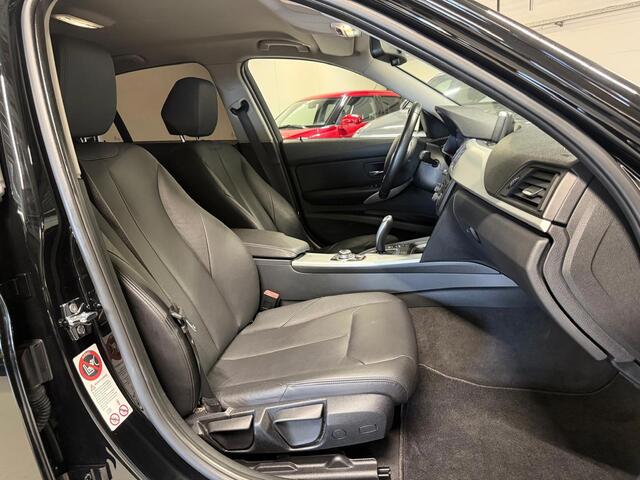 BMW 3-Serie 335i 306PK Automaat|Navigatie