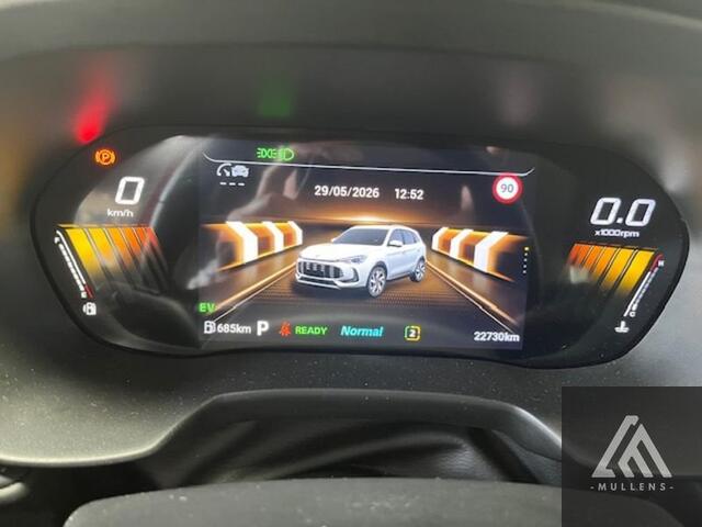 MG ZS Hybrid+ Luxury
