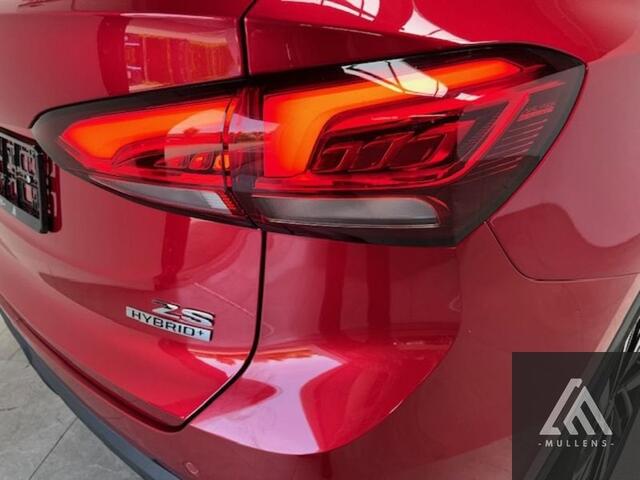 MG ZS Hybrid+ Luxury