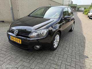 Volkswagen Golf VI