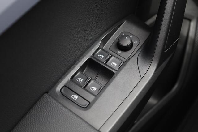 Seat Ibiza 1.0 EcoTSI FR Business Intense 95PK / 70kW, NL auto dealer onderhouden, 18 LMV, full LED koplampen, navigatie, verwarmbare voorstoelen, digital 