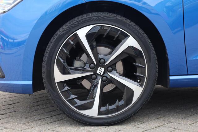 Seat Ibiza 1.0 EcoTSI FR Business Intense 95PK / 70kW, NL auto dealer onderhouden, 18 LMV, full LED koplampen, navigatie, verwarmbare voorstoelen, digital 