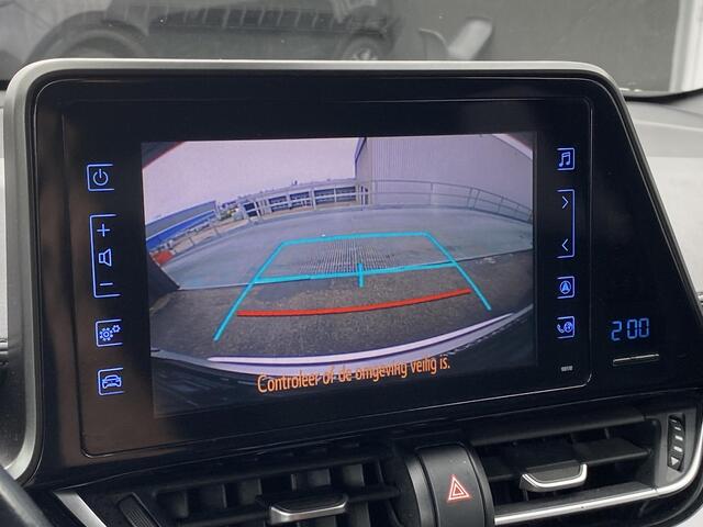 Toyota C-HR 1.8 Hybrid Active Navigatie, achteruitrij camera, adaptieve cruise control, keyless entry- & start, automaat
