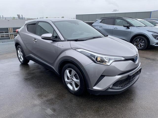 Toyota C-HR 1.8 Hybrid Active Navigatie, achteruitrij camera, adaptieve cruise control, keyless entry- & start, automaat