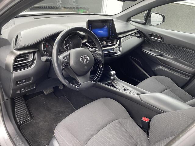 Toyota C-HR 1.8 Hybrid Active Navigatie, achteruitrij camera, adaptieve cruise control, keyless entry- & start, automaat