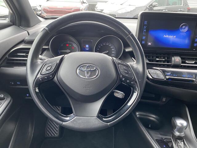 Toyota C-HR 1.8 Hybrid Active Navigatie, achteruitrij camera, adaptieve cruise control, keyless entry- & start, automaat