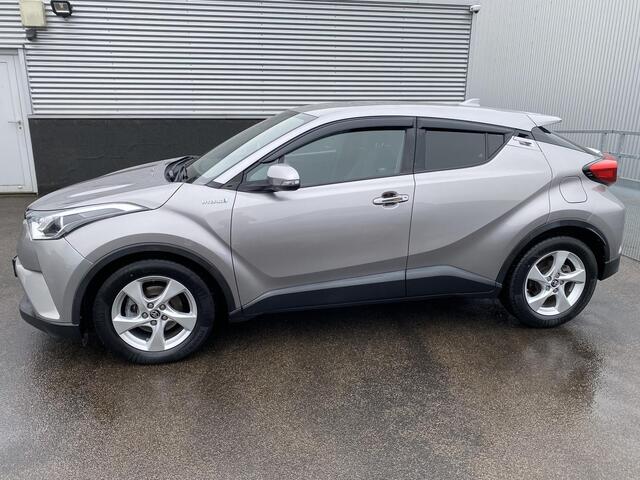 Toyota C-HR 1.8 Hybrid Active Navigatie, achteruitrij camera, adaptieve cruise control, keyless entry- & start, automaat