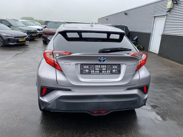 Toyota C-HR 1.8 Hybrid Active Navigatie, achteruitrij camera, adaptieve cruise control, keyless entry- & start, automaat