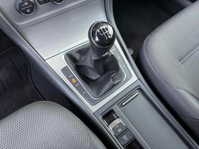 Volkswagen Golf 1.2 TSI Business Edition Connected | Climate Control | Cruise Control | Trekhaak |56.675 km
