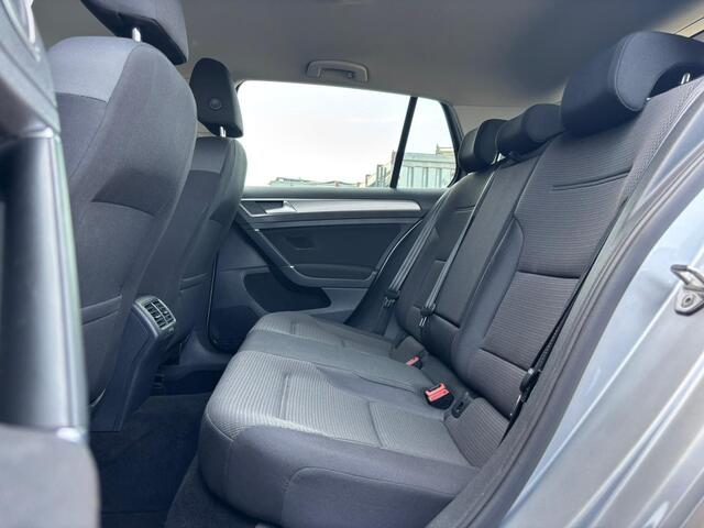 Volkswagen Golf 1.2 TSI Business Edition Connected | Climate Control | Cruise Control | Trekhaak |56.675 km