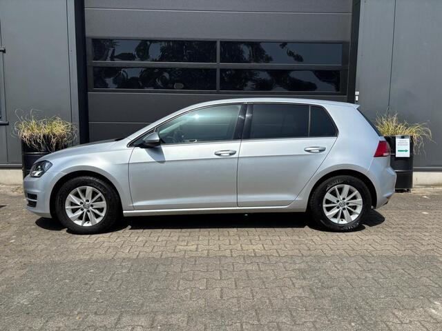 Volkswagen Golf 1.2 TSI Business Edition Connected | Climate Control | Cruise Control | Trekhaak |56.675 km