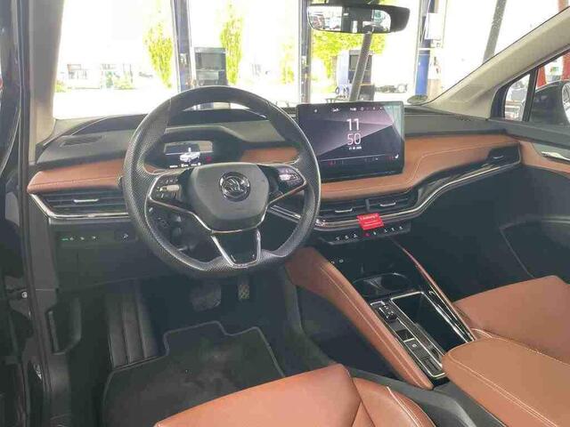 Skoda Enyaq iV 80 ecoSuite // WORDT VERWACHT | Leder | Panoramadak | Trekhaak | HUD | Warmtepomp | Memory | Matrix | Camera