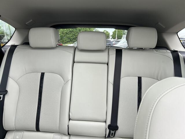 Mazda CX-60 2.5 e-SkyActiv PHEV Takumi Plus Draadloze Apple Carplay Android Auto | Panoramisch schuif kanteldak | Head up display | Bose | 360 camera | Elek