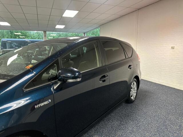 Toyota Prius 1.8 SkyView Edition | Hybride | Automaat | Panorama | Head Up | Camera | PDC | Trekhaak | LED | Dealer onderhouden|