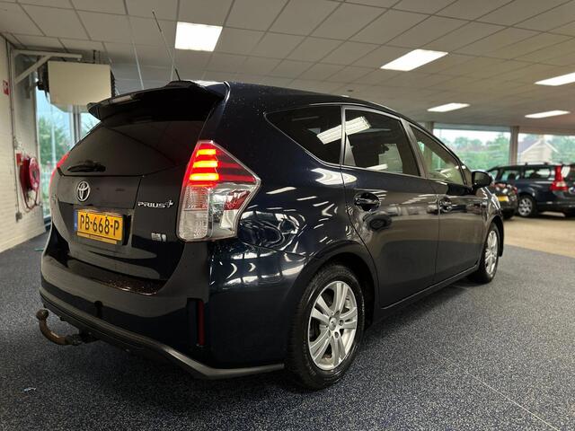 Toyota Prius 1.8 SkyView Edition | Hybride | Automaat | Panorama | Head Up | Camera | PDC | Trekhaak | LED | Dealer onderhouden|